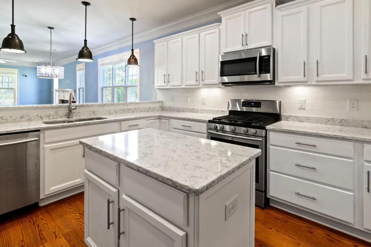 Filth & Squalor Cleanup in Hoover, AL